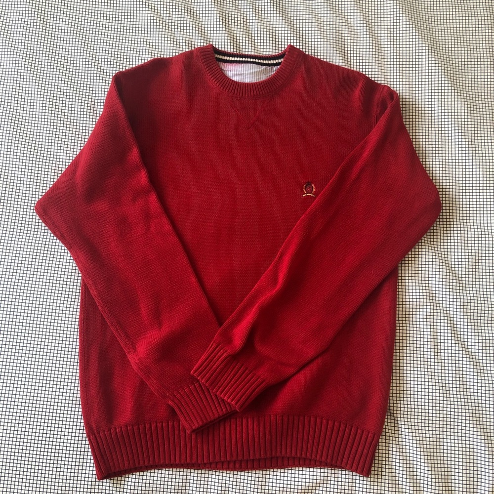 Tommy Hilfiger men’s vintage knit sweater (L)